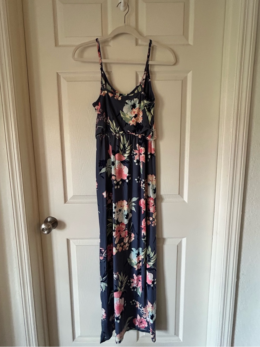 Derek Heart Navy Floral Maxi Dress Spaghetti Strap Elastic Waist - Size Small - Picture 7 of 15